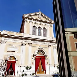 Ych-delizioso Con Giardino Vicino Al Vaticano Roma